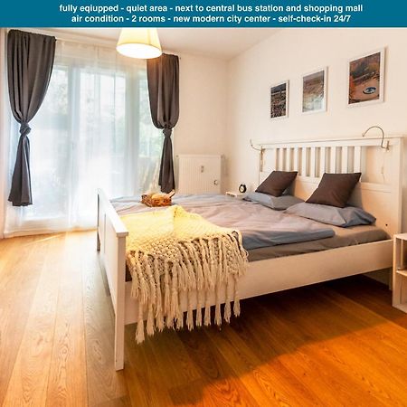 Quiet Apartment In New City Center, Nivy Bratislava Exterior photo